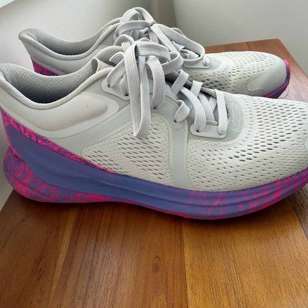 lululemon athletica Women's Athletic Shoes in Cream and Pink